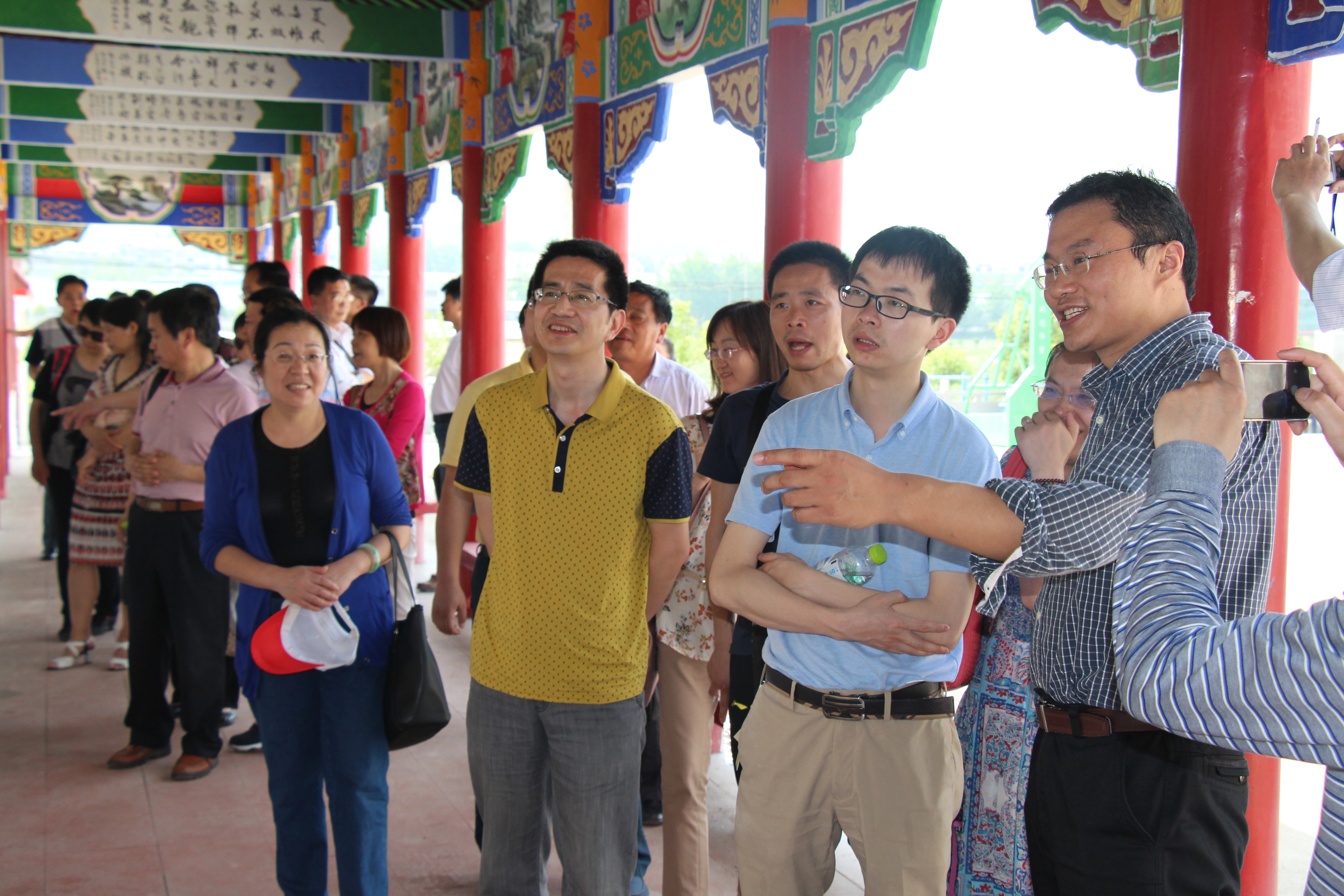 教师进农户，理论下基层——3044永利集团有限公司全体党员教师赴英山县乌云山村学习调研