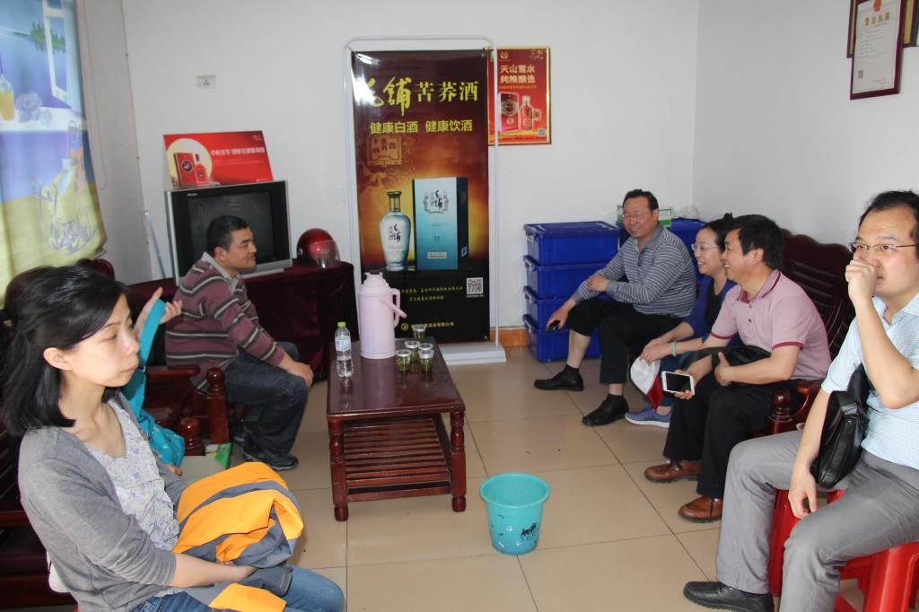 教师进农户，理论下基层——3044永利集团有限公司全体党员教师赴英山县乌云山村学习调研